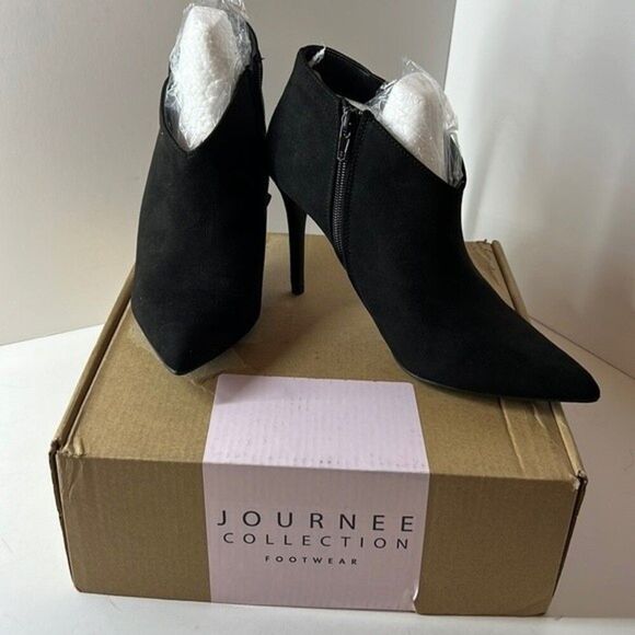 Journee Collection Demmi Black Suede Stilleto Bootie size 8 - Picture 1 of 5